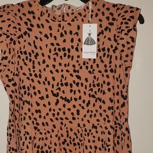 Angashion Flintstone print top